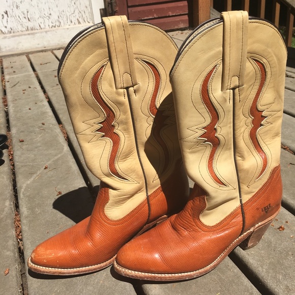 COPY - Frye leather cowboy boots size 7 - Picture 2 of 6